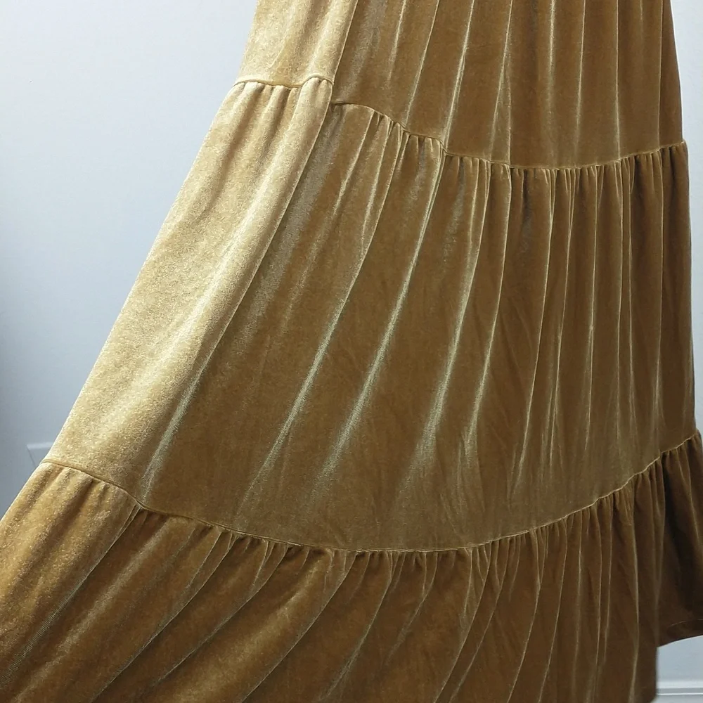 Baltic Born Artemis Velvet Maxi Dress Small Gold